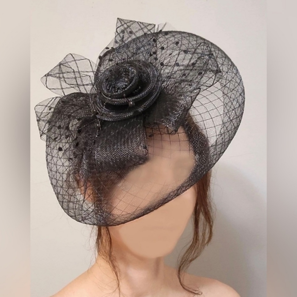 Fascinator - Picture 2 of 7